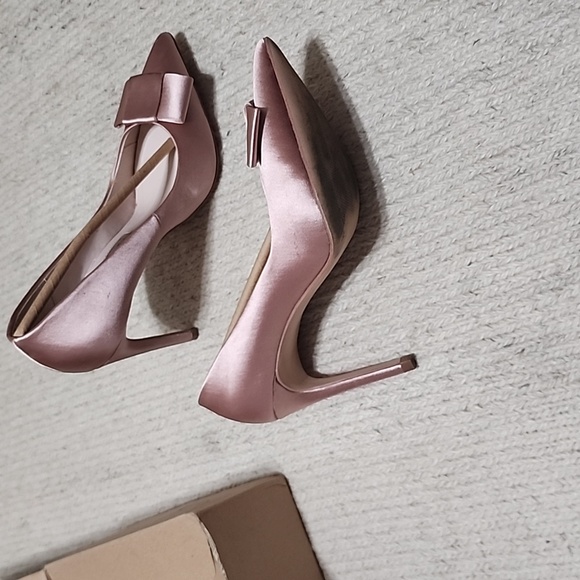 Zara Pointed Toe Tie Bow Pink Heels - Picture 3 of 5